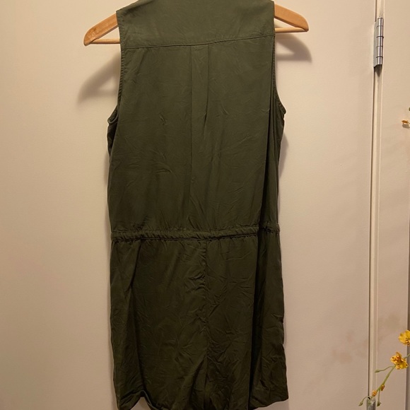 Lightweight Cotton Summer Romper - Picture 2 of 3